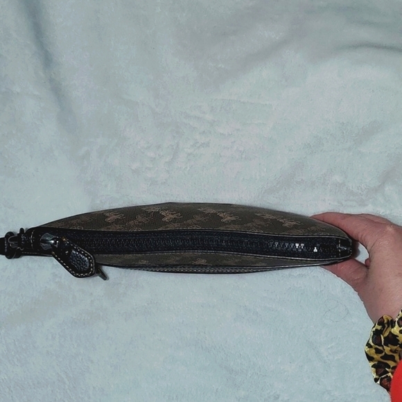 Coach Large Front Zip Wristlet - Picture 8 of 16